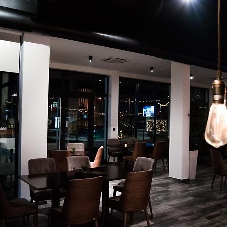 Hotel Ub Business & Wellness Ub Екстер'єр фото