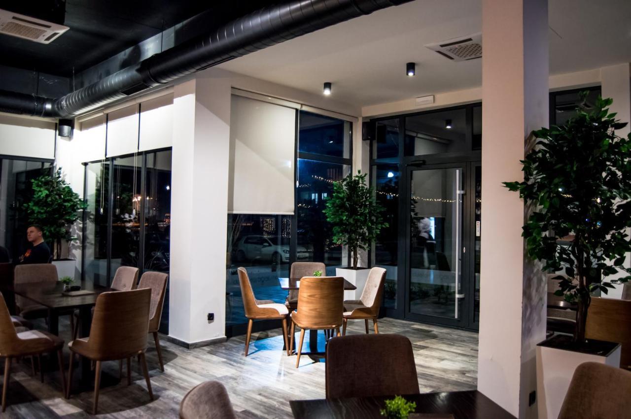 Hotel Ub Business & Wellness Ub Екстер'єр фото