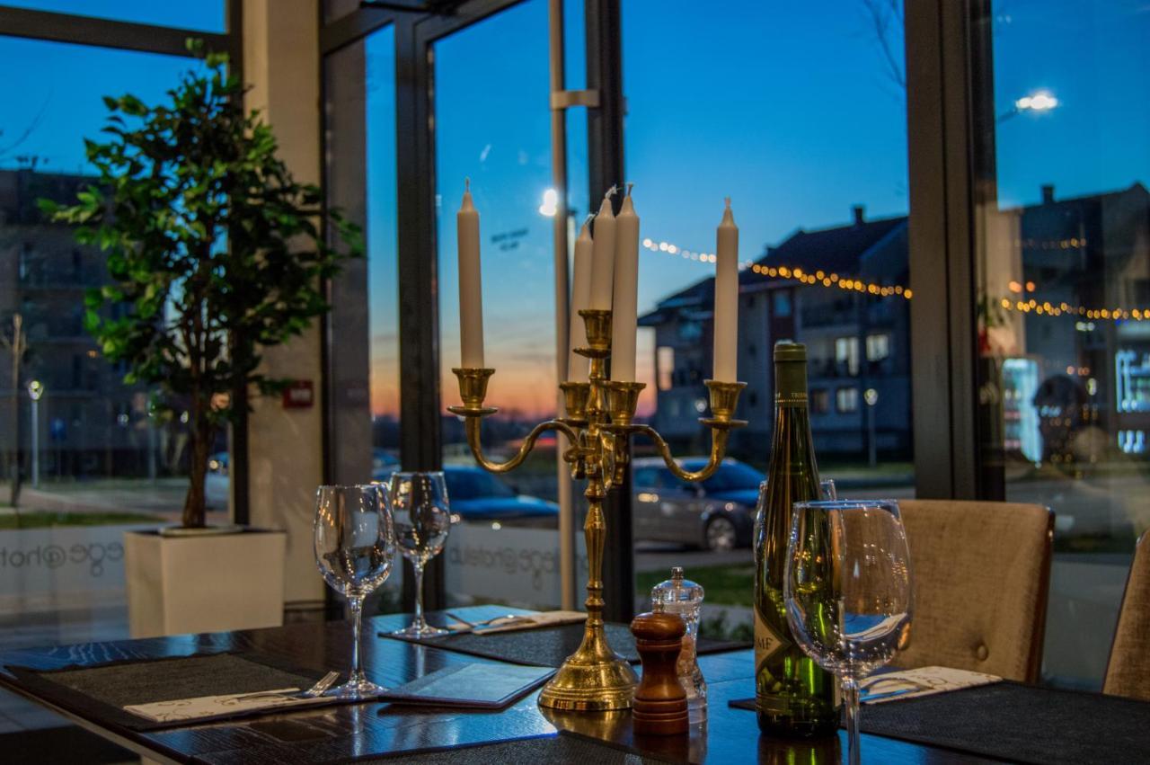 Hotel Ub Business & Wellness Ub Екстер'єр фото
