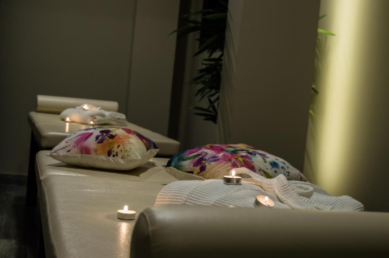 Hotel Ub Business & Wellness Ub Екстер'єр фото